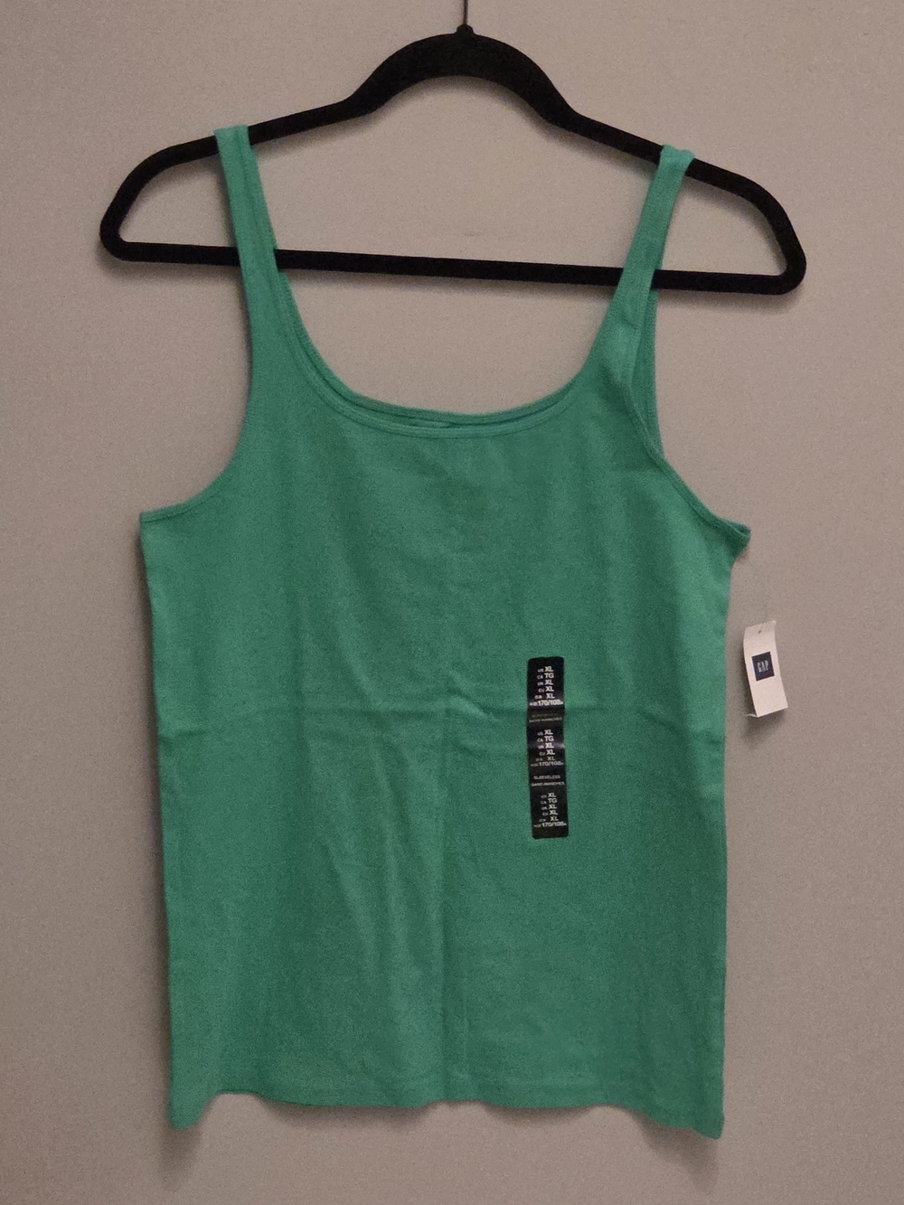 Gap Women's Green Tank Top - Classic Scoop Neck